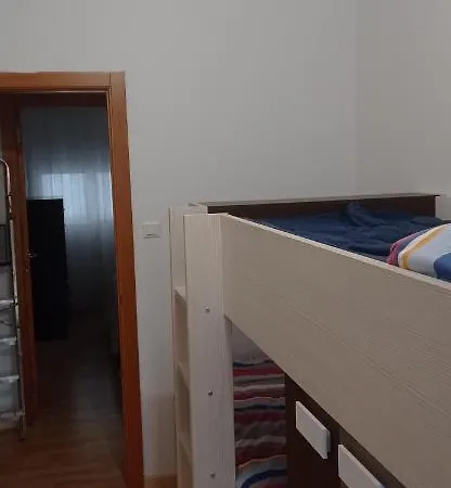 Piso Estacion 아파트